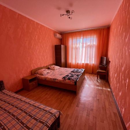 Hotel Гостевой Дом Светлана Leselidze Exterior foto